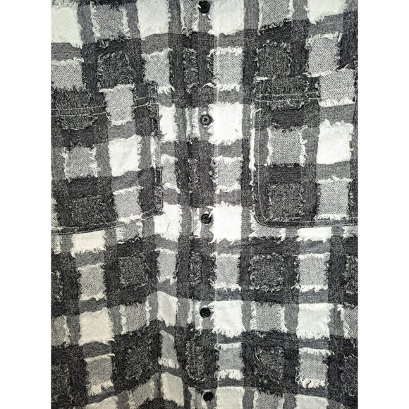 Forever 21 Mens M Textured Plaid Button Down Shirt Black/White Frayed Grunge - Picture 6 of 6